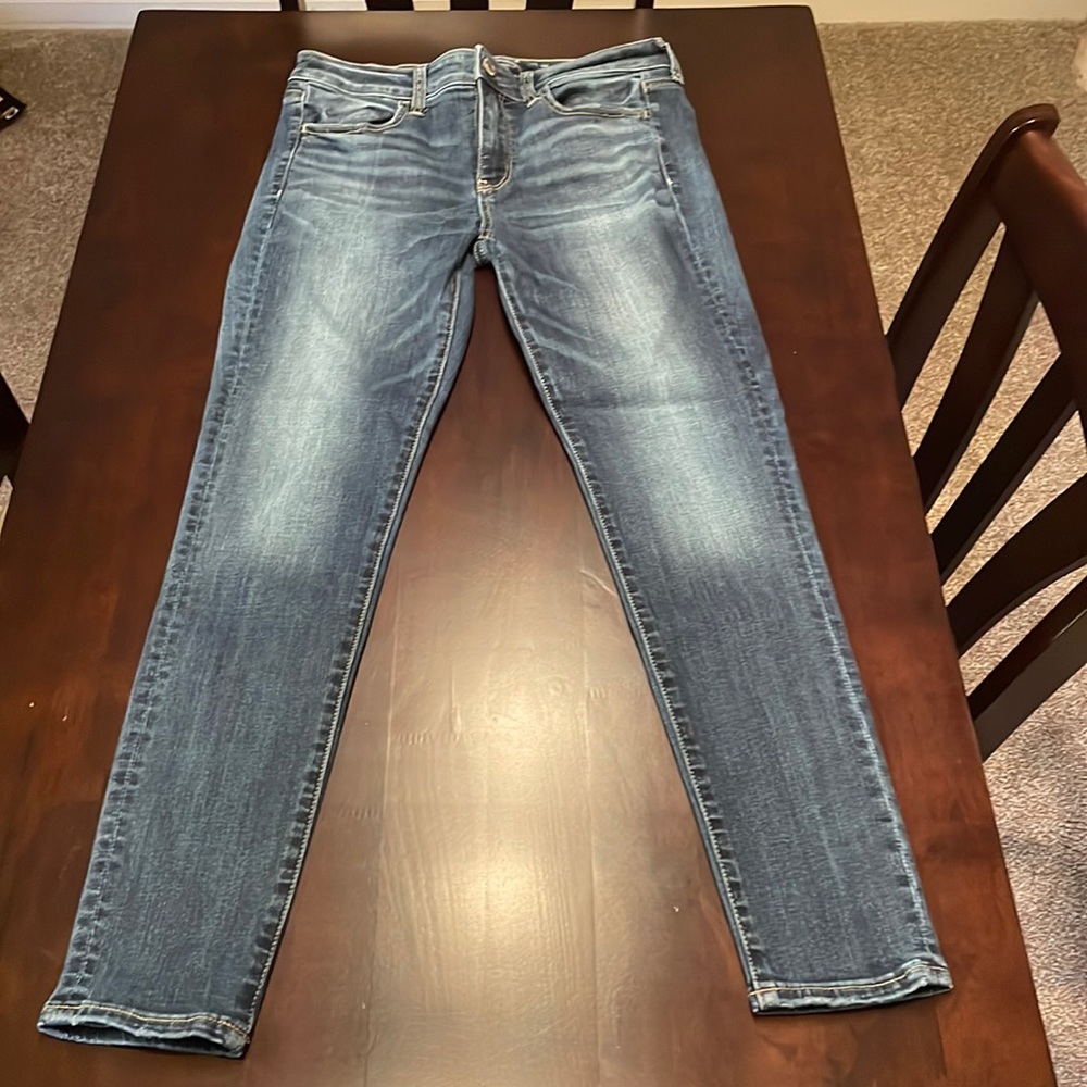 American Eagle super stretch dark denim jeans